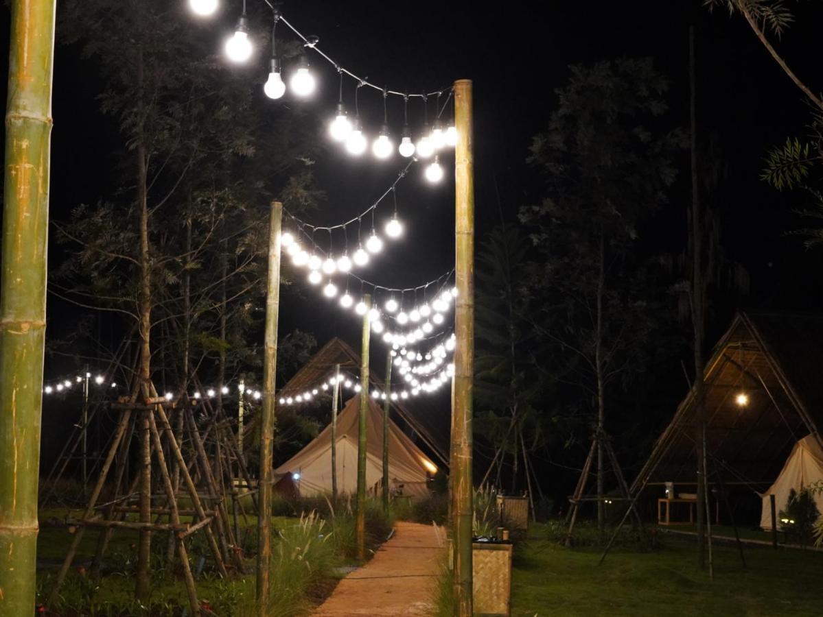 Yellowstone Camps Resort Khao Yai Pak Chong Buitenkant foto