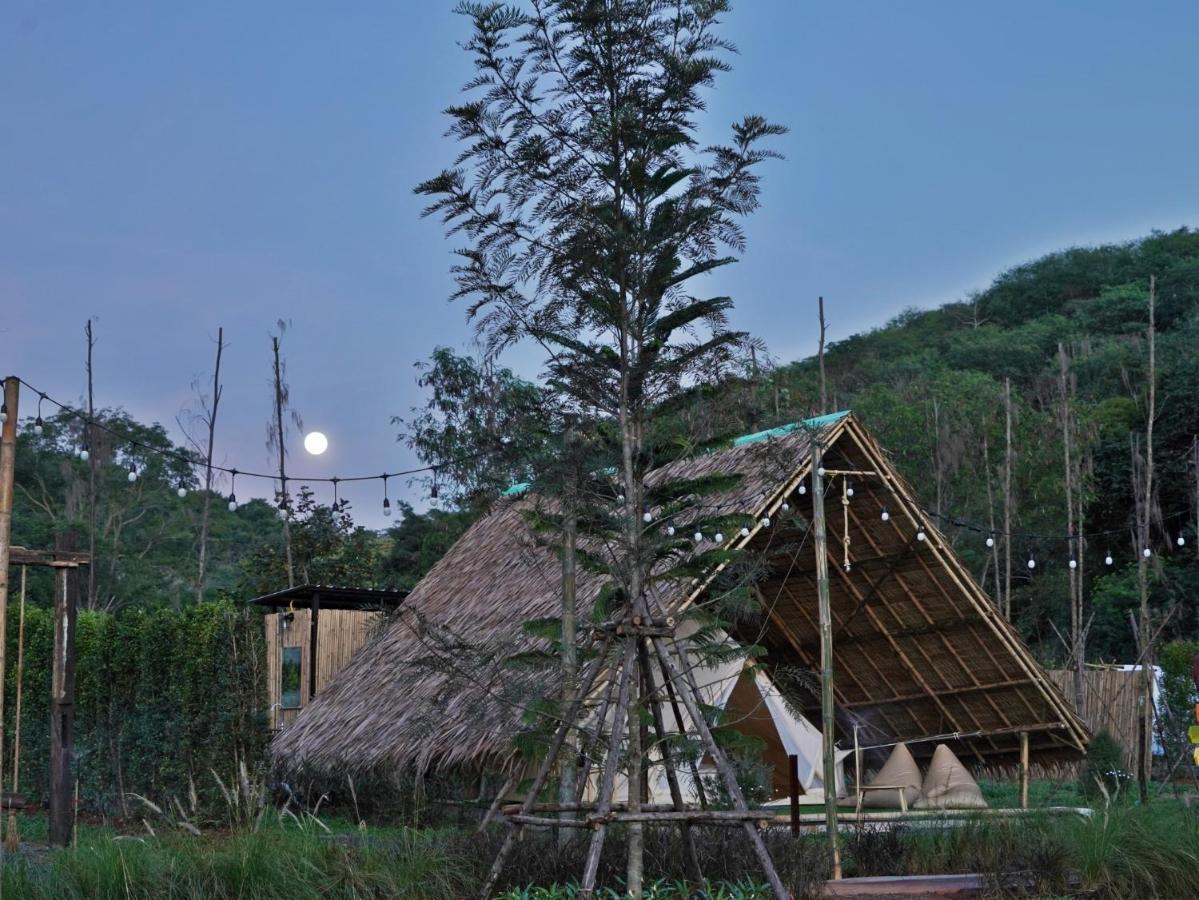 Yellowstone Camps Resort Khao Yai Pak Chong Buitenkant foto